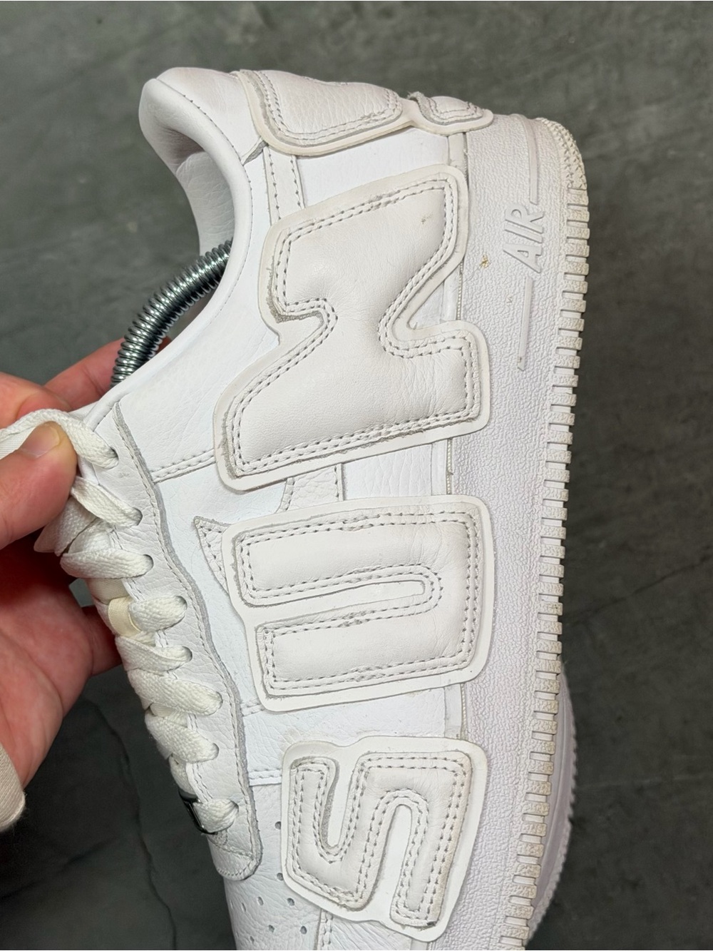 Nike White Low-Top Sneakers with Multicolor Insole